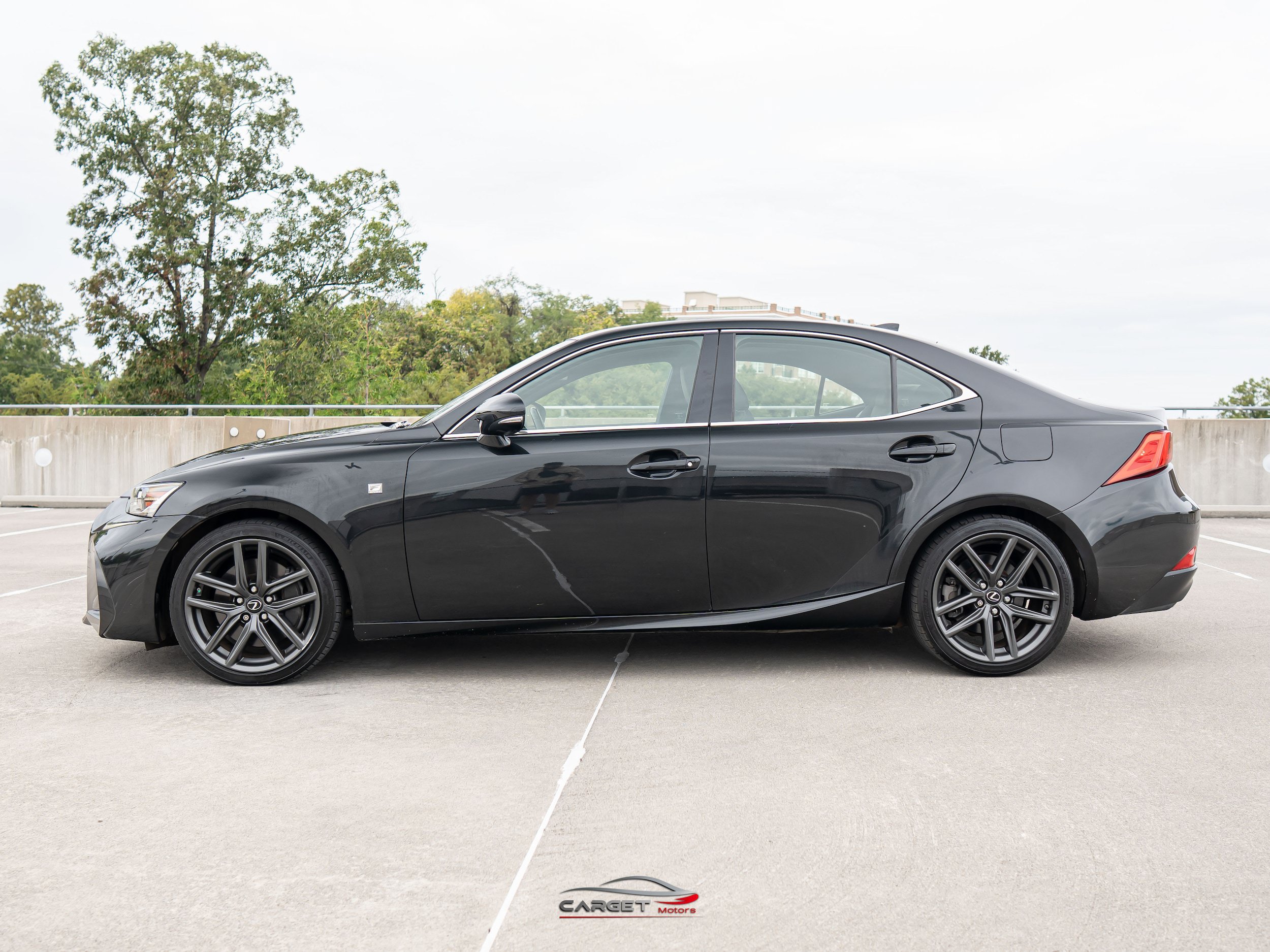 Used 2017 Lexus IS 350 F Sport w/ F Sport Package RWD image 4