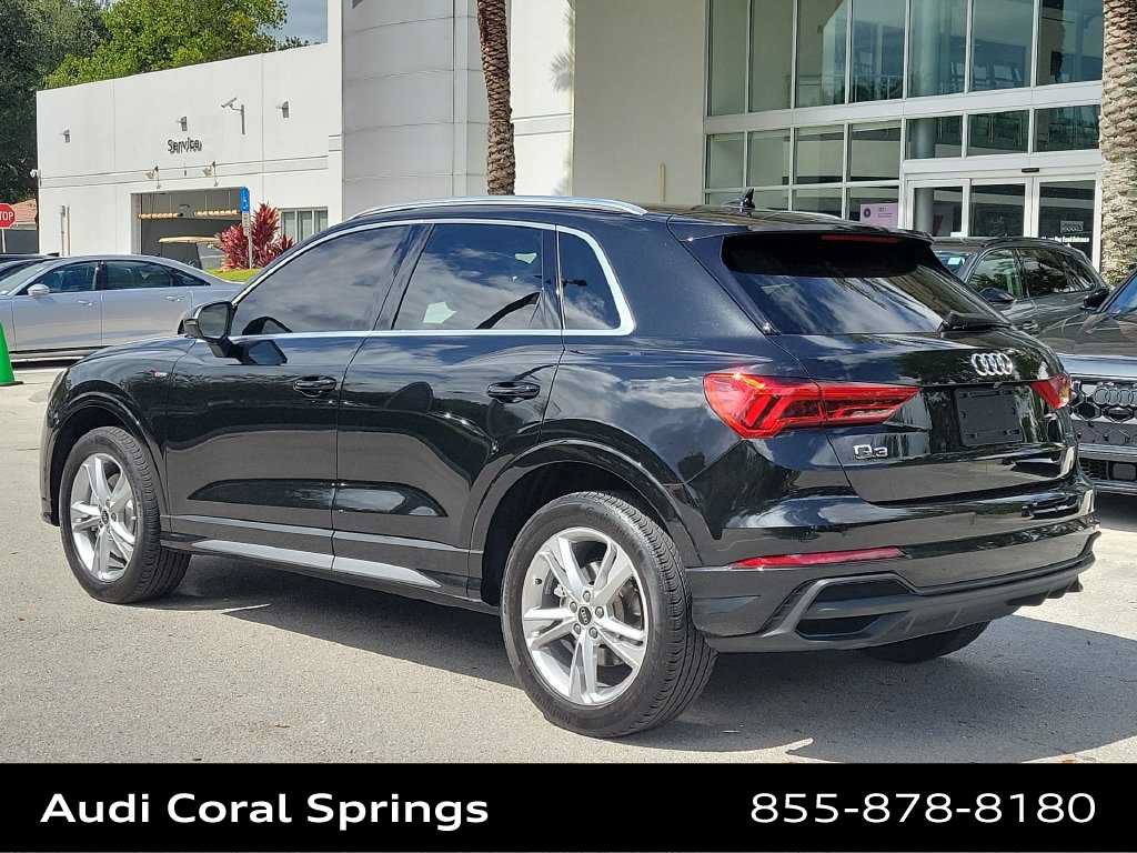 Certified 2023 Audi Q3 2.0T Premium w/ Convenience Package AWD/4WD image 12