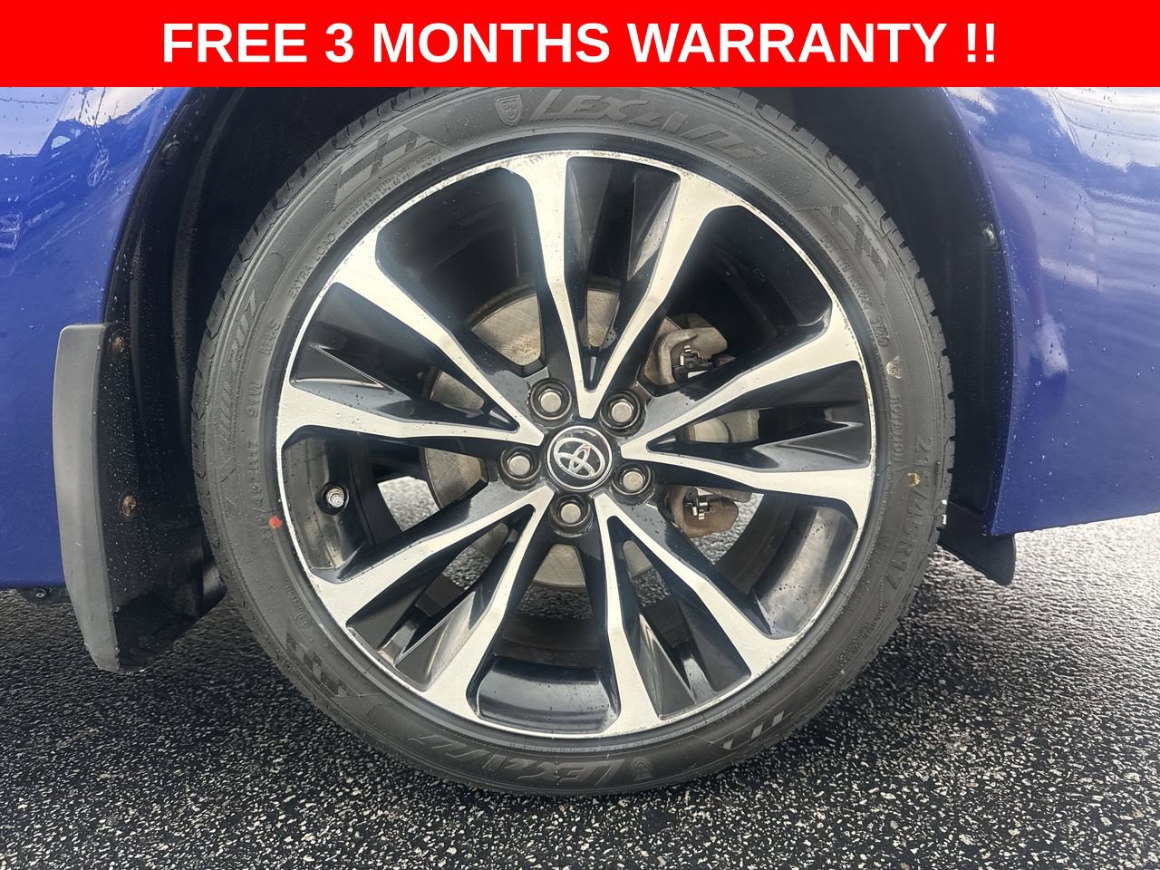 Used 2018 Toyota Corolla SE FWD image 10