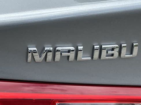 Used 2023 Chevrolet Malibu LT FWD image 29