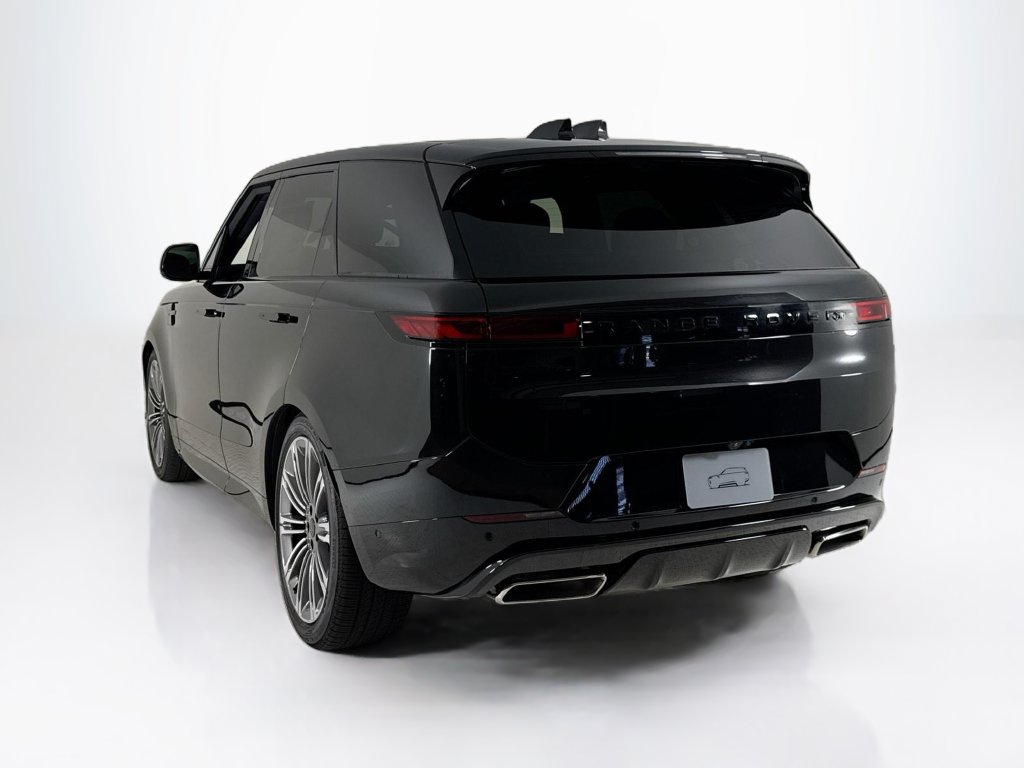 New 2027 Land Rover Range Rover Sport Dynamic SE AWD/4WD image 3