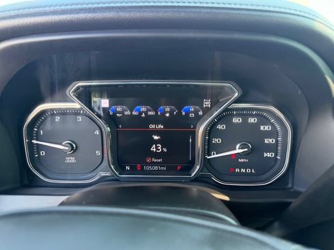 Used 2022 GMC Sierra 2500 AT4 w/ AT4 Premium Plus Package AWD/4WD image 34
