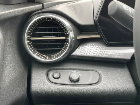 New 2026 Chevrolet Trax ACTIV image 14