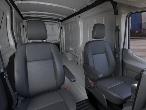 New 2026 Ford Transit 250 148 Medium Roof RWD image 10
