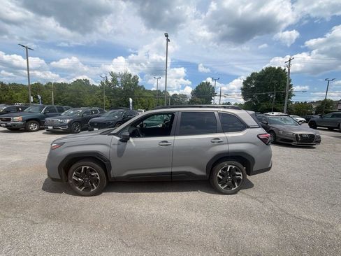 Certified 2026 Subaru Forester Premium AWD/4WD image 12