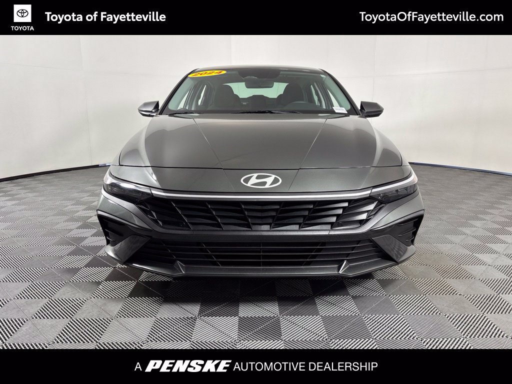 Used 2024 Hyundai Elantra SEL FWD image 7