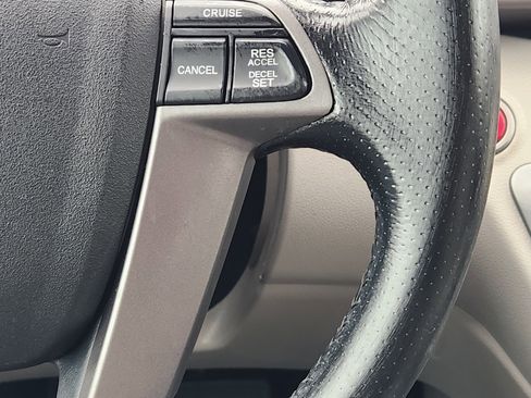 Used 2015 Honda Odyssey EX-L image 30