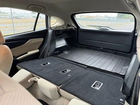 Used 2018 Subaru Impreza 2.0i Premium image 9