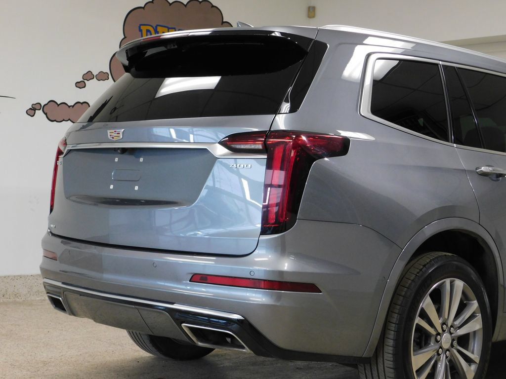 Used 2022 Cadillac XT6 Premium Luxury w/ Technology Package AWD/4WD image 91