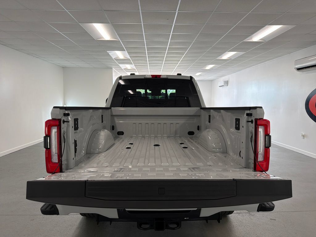 New 2026 Ford F250 Platinum AWD/4WD image 8
