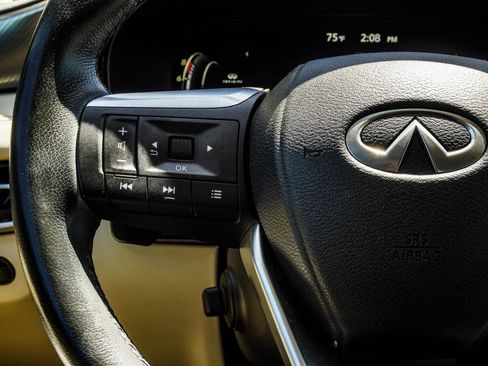 Used 2023 INFINITI QX60 Luxe w/ Performance Audio Package FWD image 32