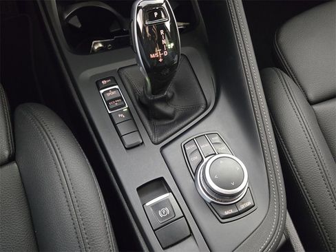 Used 2020 BMW X2 sDrive28i image 22