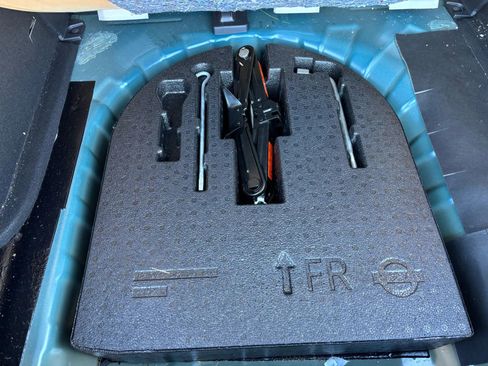 Used 2020 Nissan Kicks SR w/ SR Premium Package image 58