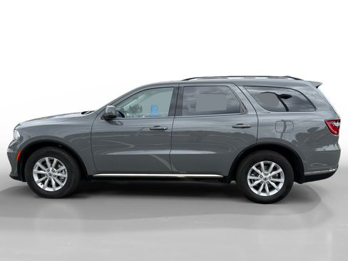 Used 2022 Dodge Durango SXT RWD image 2