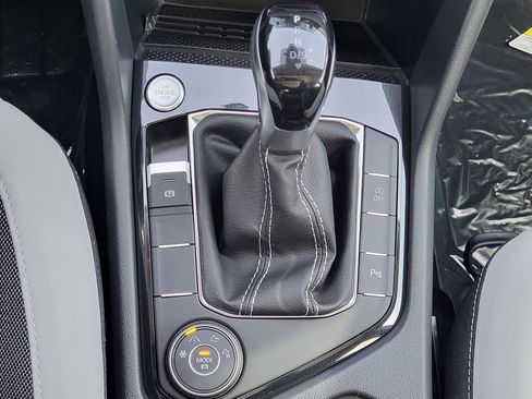 New 2026 Volkswagen Taos SE AWD/4WD image 19