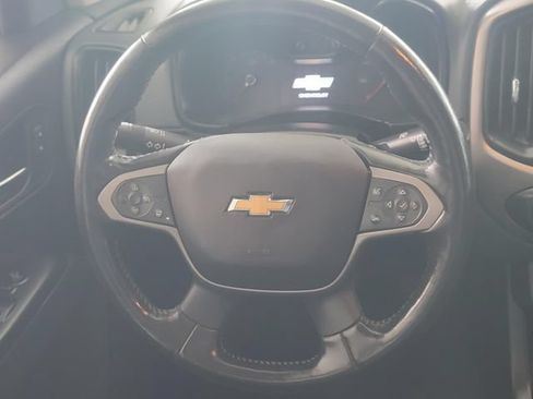 Used 2020 Chevrolet Colorado Z71 AWD/4WD image 14