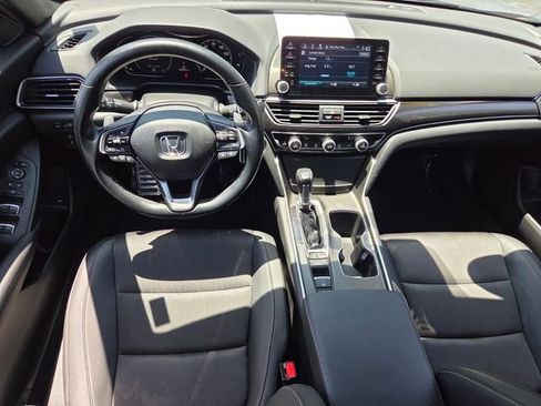Used 2021 Honda Accord Sport image 8