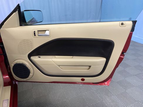 Used 2007 Ford Mustang GT image 35