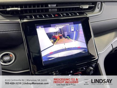 New 2025 Jeep Grand Cherokee Laredo X w/ Luxury Tech Group I image 28