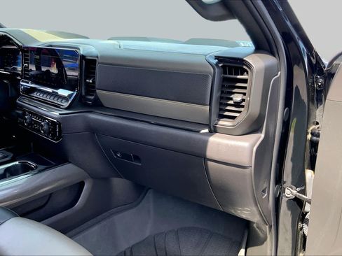 Certified 2024 Chevrolet Silverado 1500 ZR2 w/ Technology Package AWD/4WD image 19