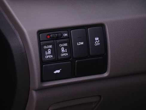 Used 2015 Honda Odyssey EX-L image 16