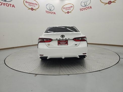 Used 2021 Toyota Camry SE FWD image 7