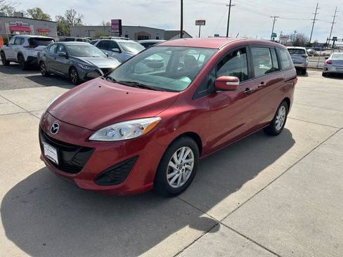 Used 2014 MAZDA MAZDA5 Sport image 3