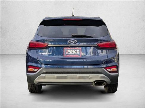 Used 2019 Hyundai Santa Fe SE image 7