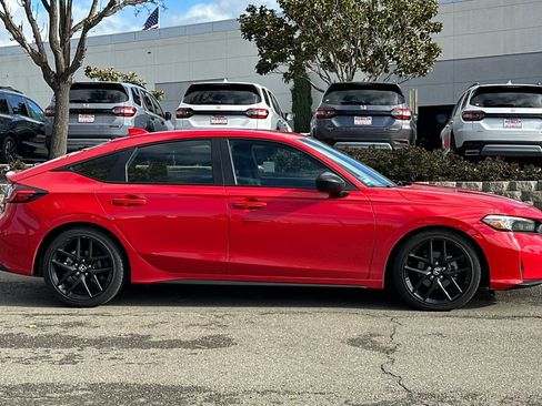 Used 2025 Honda Civic Sport image 3