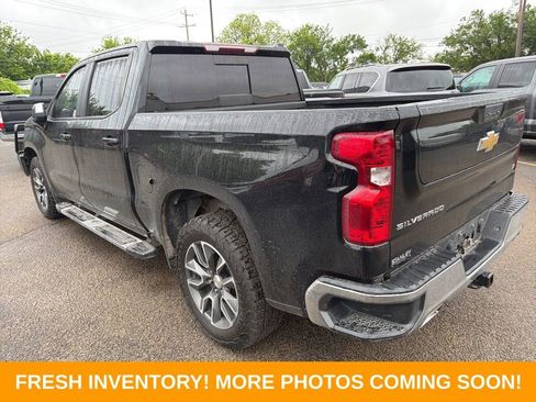 Used 2021 Chevrolet Silverado 1500 LT w/ Z71 Off-Road Package image 4