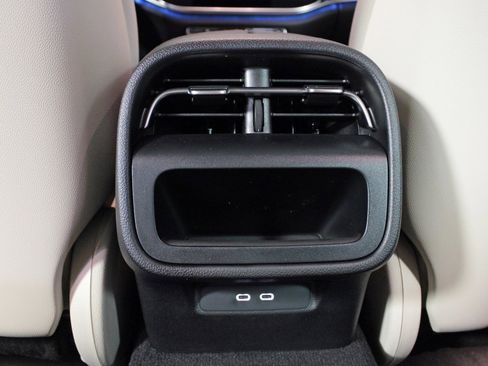 New 2026 Mercedes-Benz E 350 4MATIC Sedan image 28