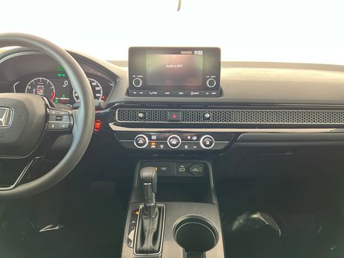 Used 2023 Honda Civic LX image 19
