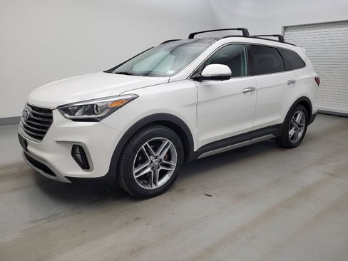 Used 2018 Hyundai Santa Fe Limited AWD/4WD image 2