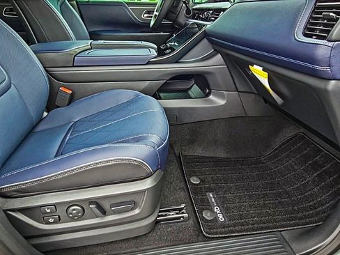 New 2026 INFINITI QX80 4WD image 49