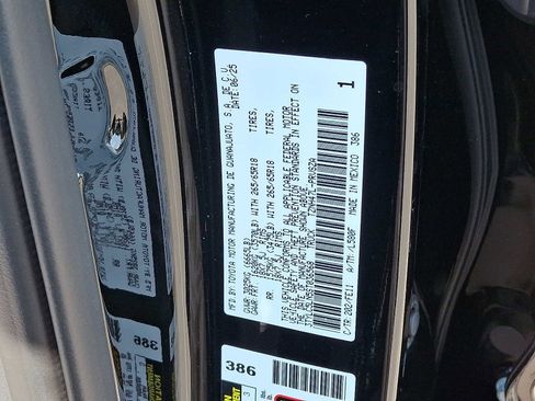 New 2025 Toyota Tacoma TRD Sport image 17