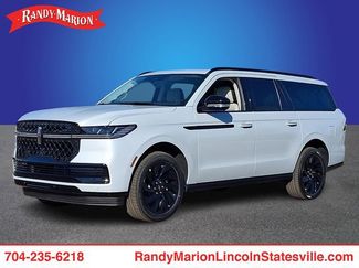 New 2026 Lincoln Navigator L Reserve w/ Jet Appearance Package video 1