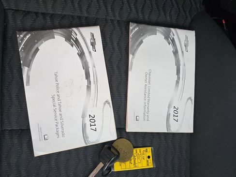 Used 2017 Chevrolet Tahoe 2WD w/ Remote Keyless Entry Package image 60