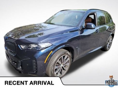 Certified 2024 BMW X5 xDrive40i w/ M Sport Package AWD/4WD image 1