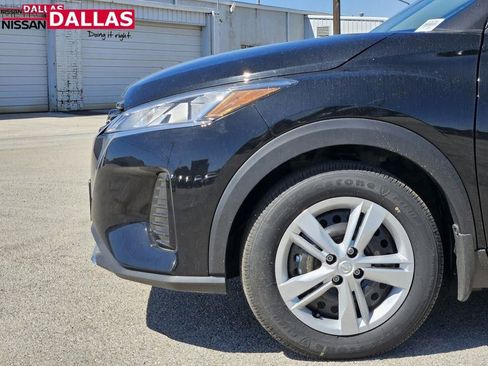 New 2025 Nissan Kicks Play S image 6