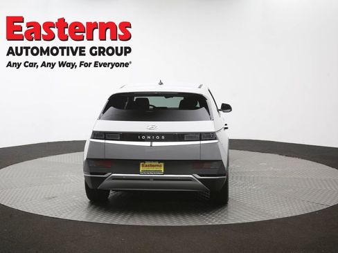 Used 2024 Hyundai Ioniq 5 SE RWD image 39