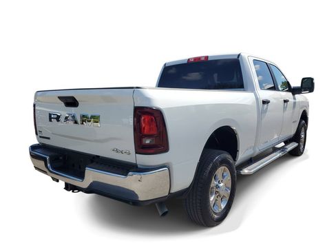 Used 2025 RAM 2500 Big Horn AWD/4WD image 4