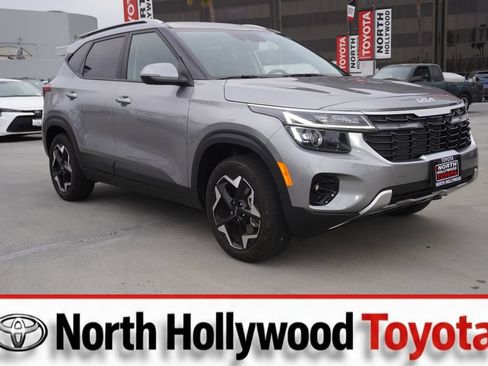 Used 2025 Kia Seltos S AWD/4WD image 1