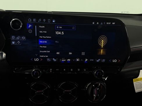 Used 2025 Chevrolet Blazer EV RS image 17