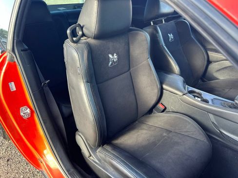 Used 2018 Dodge Challenger R/T Scat Pack RWD image 11
