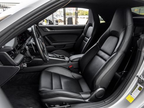 Used 2023 Porsche 911 Carrera S RWD image 5