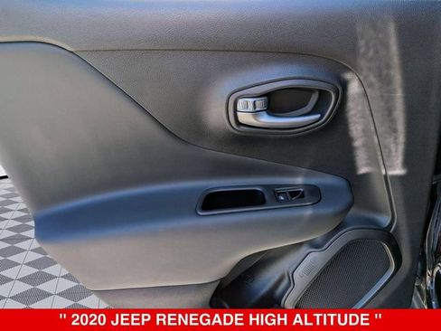 Used 2020 Jeep Renegade Altitude AWD/4WD image 30