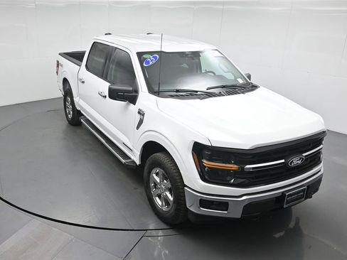 Certified 2025 Ford F150 XLT w/ Equipment Group 301A Standard image 39