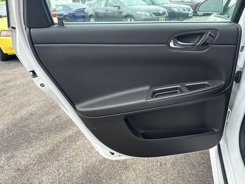 Used 2013 Chevrolet Impala LS image 13