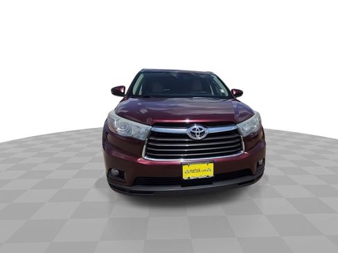 Used 2015 Toyota Highlander XLE AWD/4WD image 3