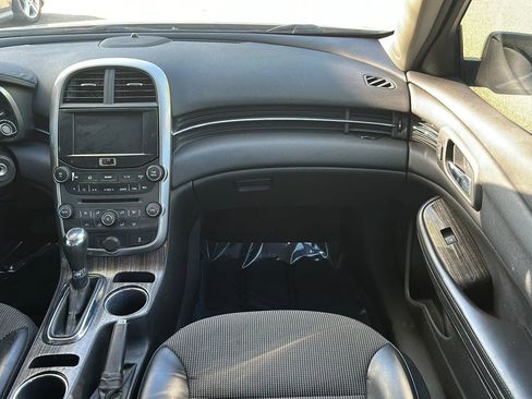 Used 2014 Chevrolet Malibu LT FWD image 25